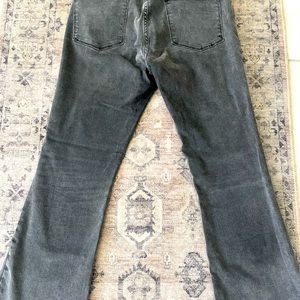 Frame Le Crop Mini Boot grey denim size 30. Worn once great condition.